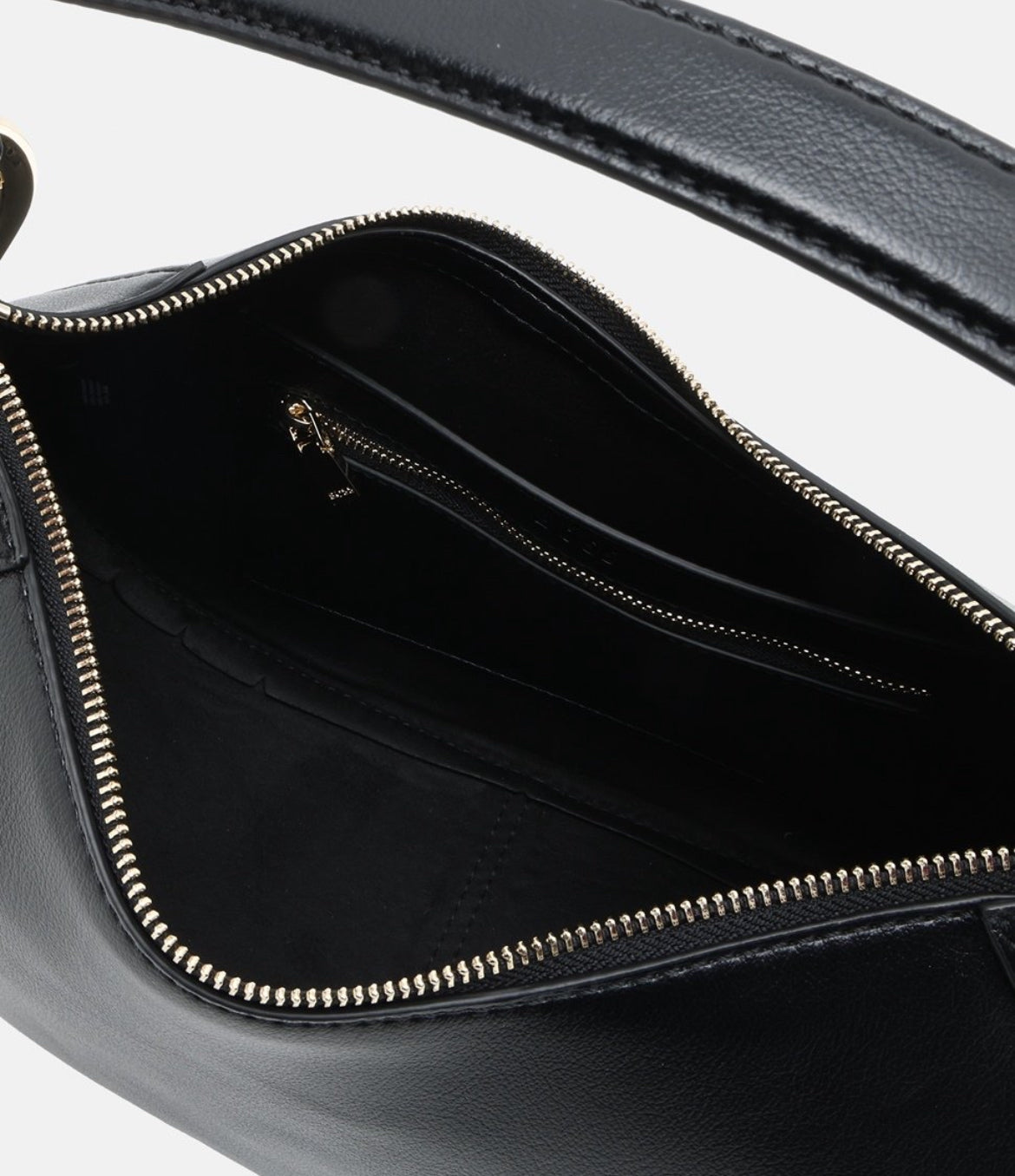 Луксозна чанта BOSS