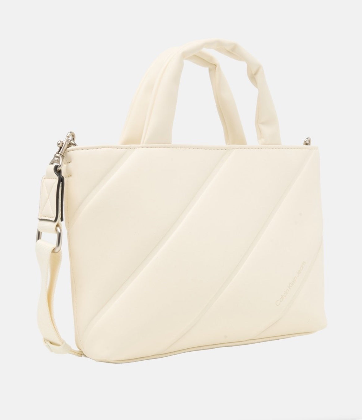 Стилна дамска чанта Calvin Klein