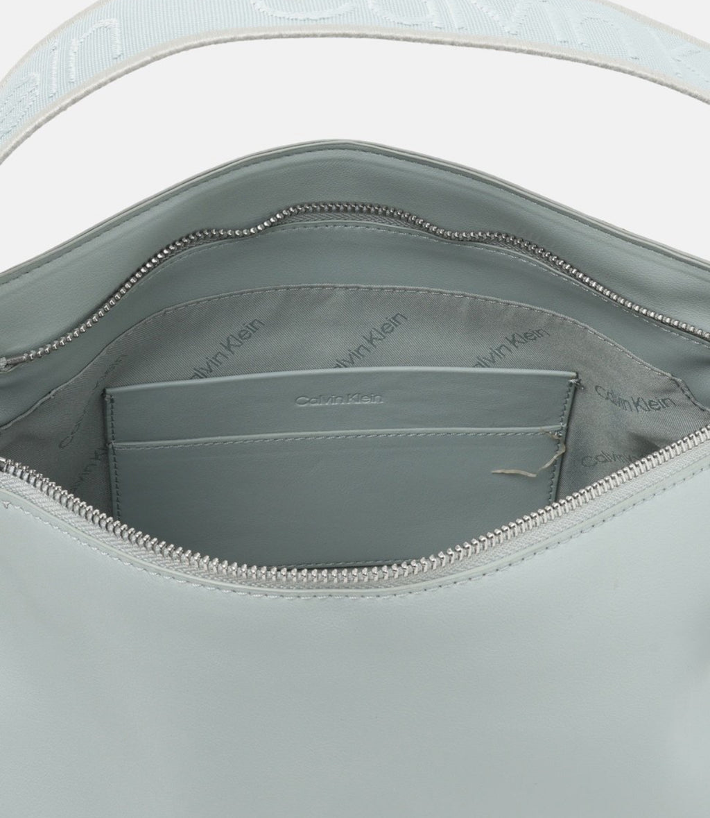 Екологична дамска чанта Calvin Klein