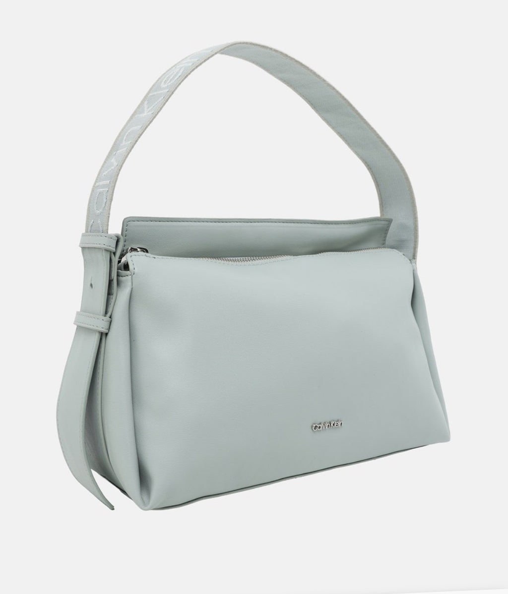 Екологична дамска чанта Calvin Klein