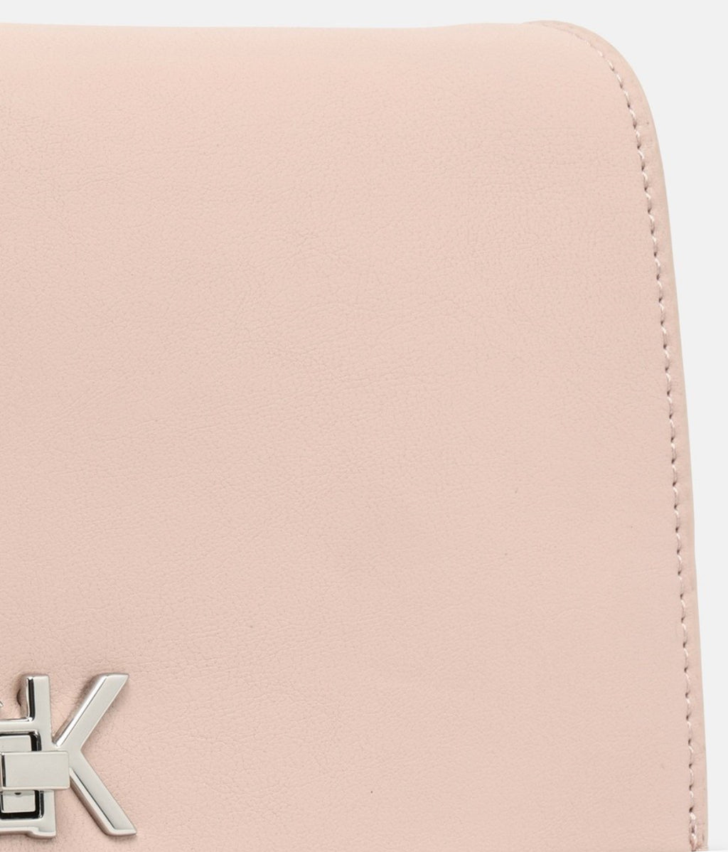 Кросбоди чанта Calvin Klein